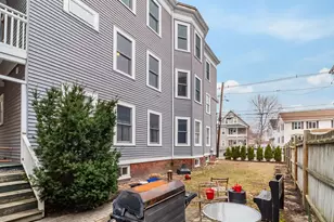 318 Beacon St, Somerville, MA 02143 - Photo 39