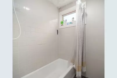 318 Beacon St #2, Somerville, MA 02143 - Photo 21