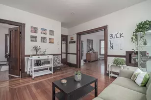 318 Beacon St, Somerville, MA 02143 - Photo 3