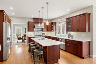 25 Stirling St, Andover, MA 01810 - Photo 7