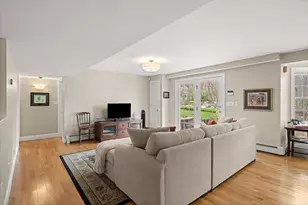 25 Stirling St, Andover, MA 01810 - Photo 33