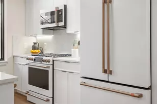 100 Lincoln St, Boston, MA 02135 - Photo 13