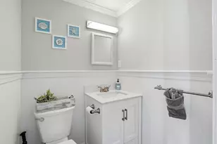 274 Central Ave, Scituate, MA 02066 - Photo 9