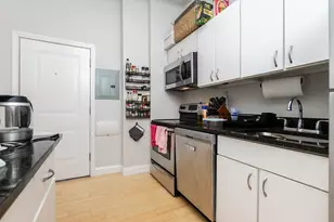 37 Temple Pl, Boston, MA 02111 - Photo 5