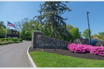 1006 Paradise Rd #N-3-R, Swampscott, MA 01907 - Photo 35