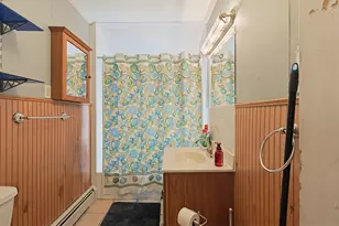 391 Middle St, Fall River, MA 02724 - Photo 41