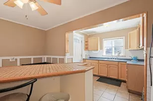 391 Middle St, Fall River, MA 02724 - Photo 15