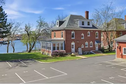 70 Commandants Way #70, Chelsea, MA 02150 - Photo 35