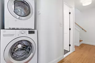 70 Commandants Wy, Chelsea, MA 02150 - Photo 25
