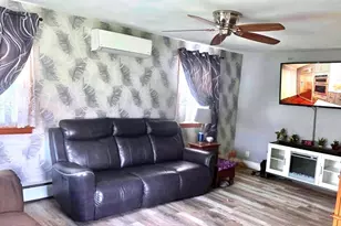 44 Wilson Ave, Chicopee, MA 01013 - Photo 5