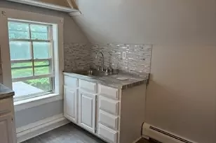 28 Main St, Kingston, MA 02364 - Photo 3