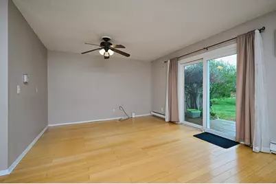 170 E Hadley Rd #52, Amherst, MA 01002 - Photo 5
