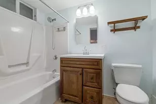 512 E Broadway, Boston, MA 02127 - Photo 33
