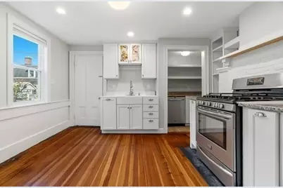 512 East Broadway, Boston, MA 02127 - Photo 29