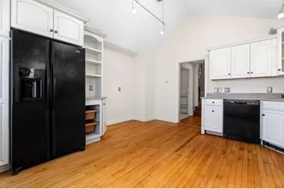 512 East Broadway, Boston, MA 02127 - Photo 13