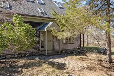 24 Beetle Swamp Rd, Edgartown, MA 02539 - Photo 3