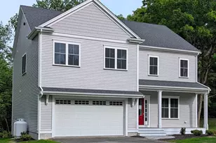 86 Plain St, Hopedale, MA 01747 - Photo 3