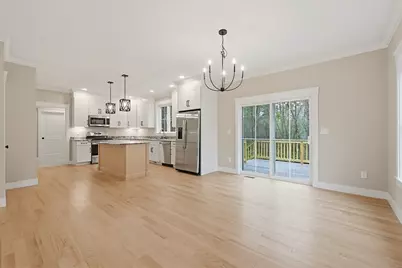 86 Plain Street, Hopedale, MA 01747 - Photo 9