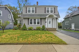 77 Dorset St, Springfield, MA 01108 - Photo 1