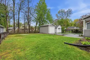 77 Dorset St, Springfield, MA 01108 - Photo 27