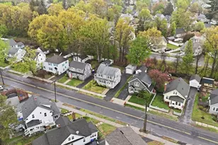 77 Dorset St, Springfield, MA 01108 - Photo 35