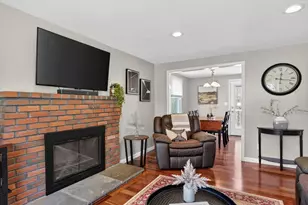 3 Elizabeth Ave, Burlington, MA 01803 - Photo 7