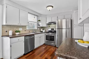 3 Elizabeth Ave, Burlington, MA 01803 - Photo 9