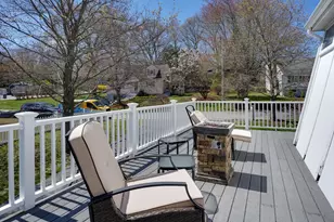 3 Elizabeth Ave, Burlington, MA 01803 - Photo 3