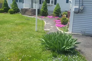 54 Shirley Ave, Lowell, MA 01854 - Photo 3