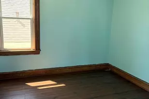 31 Cross St, Fall River, MA 02723 - Photo 3