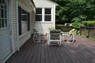 18 Highland Park Dr, West Springfield, MA 01089 - Photo 31