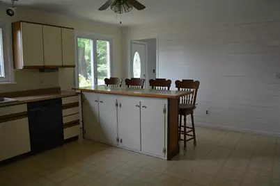 18 Highland Park Drive, West Springfield, MA 01089 - Photo 13
