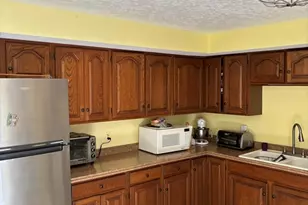 283 Fuller Rd, Chicopee, MA 01020 - Photo 5