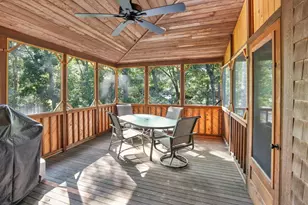 159 Lake St, Tisbury, MA 02568 - Photo 7