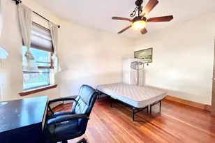 558 Washington St, Boston, MA 02135 - Photo 9