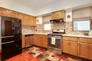 558 Washington St, Boston, MA 02135 - Photo 5