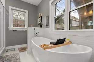 87 Wallace St, Somerville, MA 02144 - Photo 15