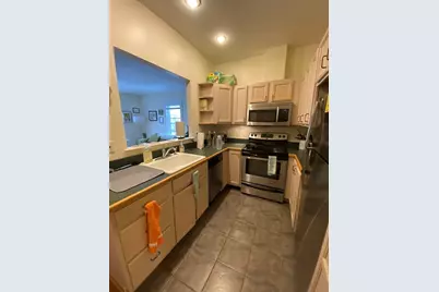 17 Centre St. #2F, Cambridge, MA 02139 - Photo 5