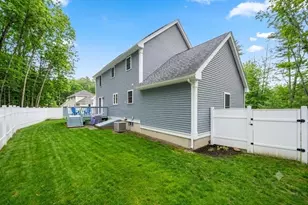 17 Mason Ln, Salisbury, MA 01952 - Photo 5