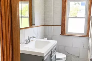 13 Moulton St, Lynn, MA 01905 - Photo 11