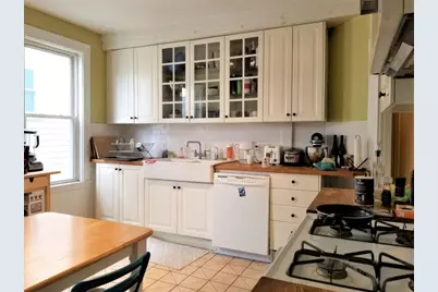 119 Browne St #1., Brookline, MA 02446 - Photo 9