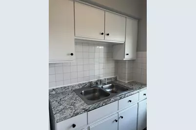 178 Blackmer St #3, New Bedford, MA 02744 - Photo 7
