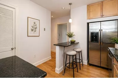 32 Almont St #32-1, Medford, MA 02155 - Photo 9