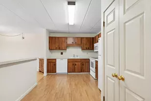 235 Winthrop St, Medford, MA 02155 - Photo 15