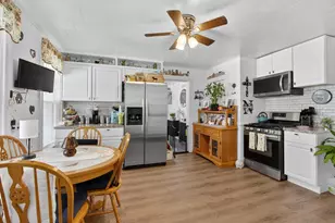 86-88 Cottage St, Leominster, MA 01453 - Photo 15
