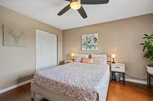 32 Whites Ave, Watertown, MA 02472 - Photo 7