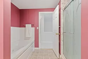 33 Green Briar Rd, Fitchburg, MA 01420 - Photo 27