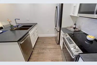 434 McGrath Highway #305, Somerville, MA 02143 - Photo 5