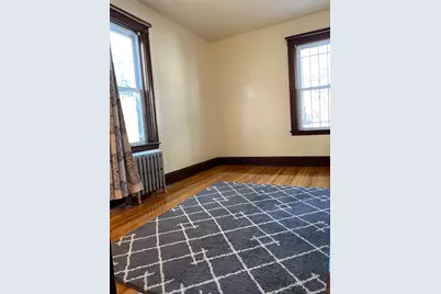 3985 Washington St, Boston, MA 02131 - Photo 9