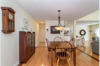 12 Sea Knoll Ct #12, Bourne, MA 02532 - Photo 5